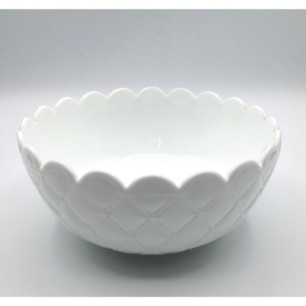 Vtg White Ceramic Bowl Serving Fruit Home Decor Pottery Scalloped Upscale 7.5" W